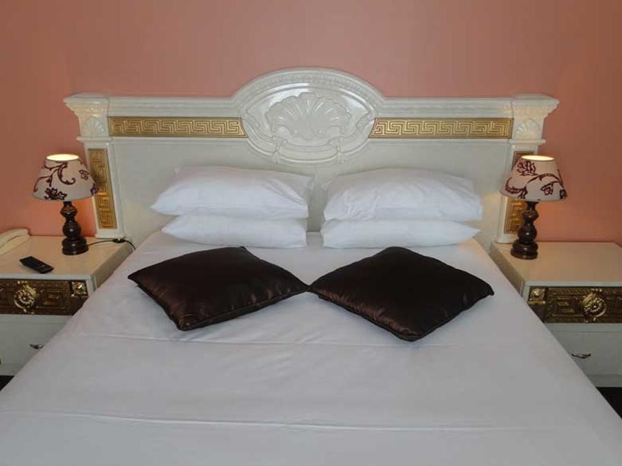 Paulette Centre Nouveau 3* Ruão