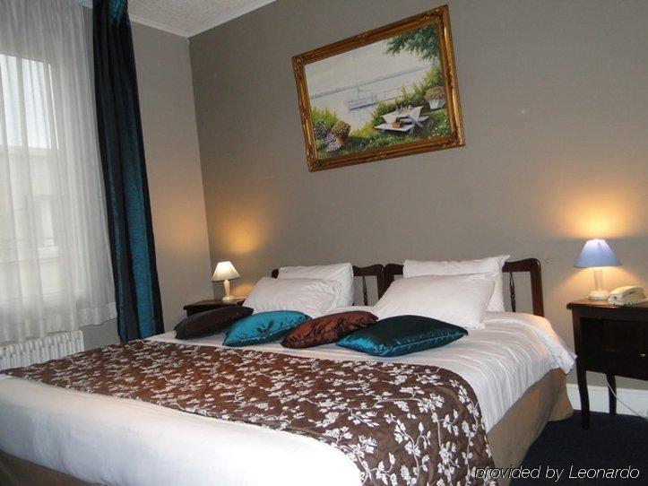 Paulette Centre Nouveau Hotel 3*