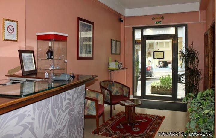 Hotel Paulette Centre Nouveau 3*